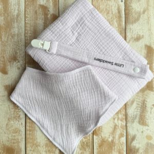 Muslin Drool Bibs
